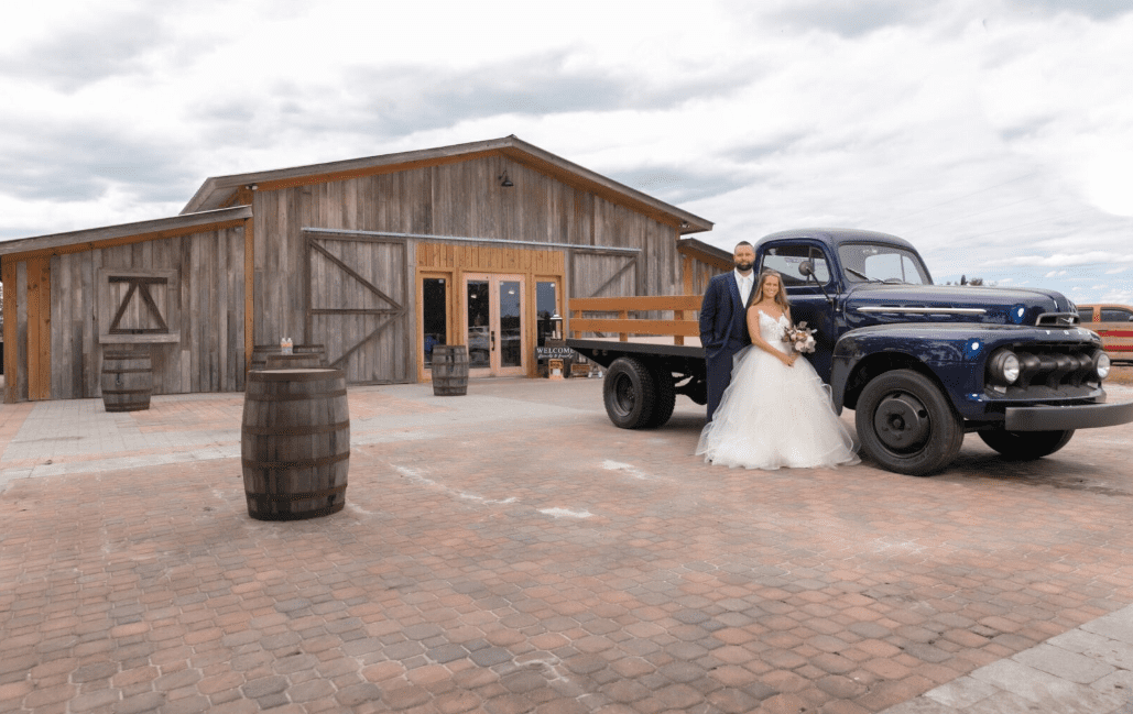 Florida Rustic Barn Weddings